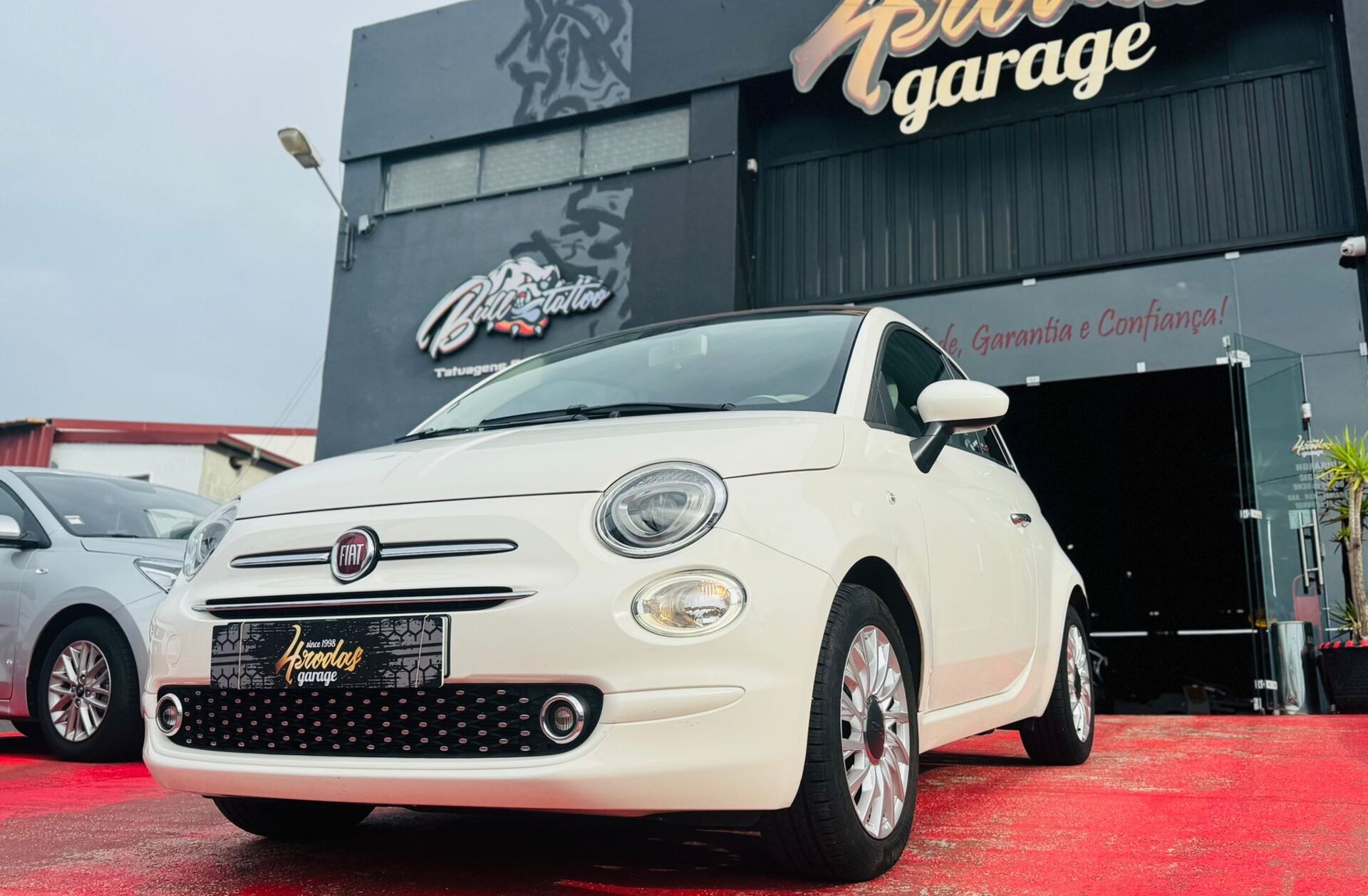 FIAT 500 C 1.0 Hybrid Lounge