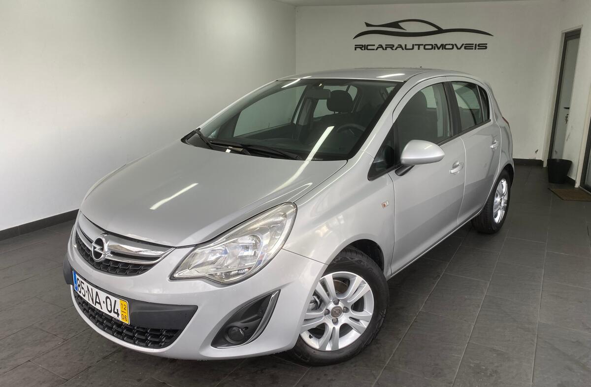 OPEL Corsa D Corsa 1.2 Go! Easytronic