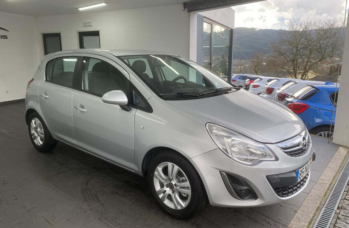 OPEL Corsa D Corsa 1.2 Go! Easytronic