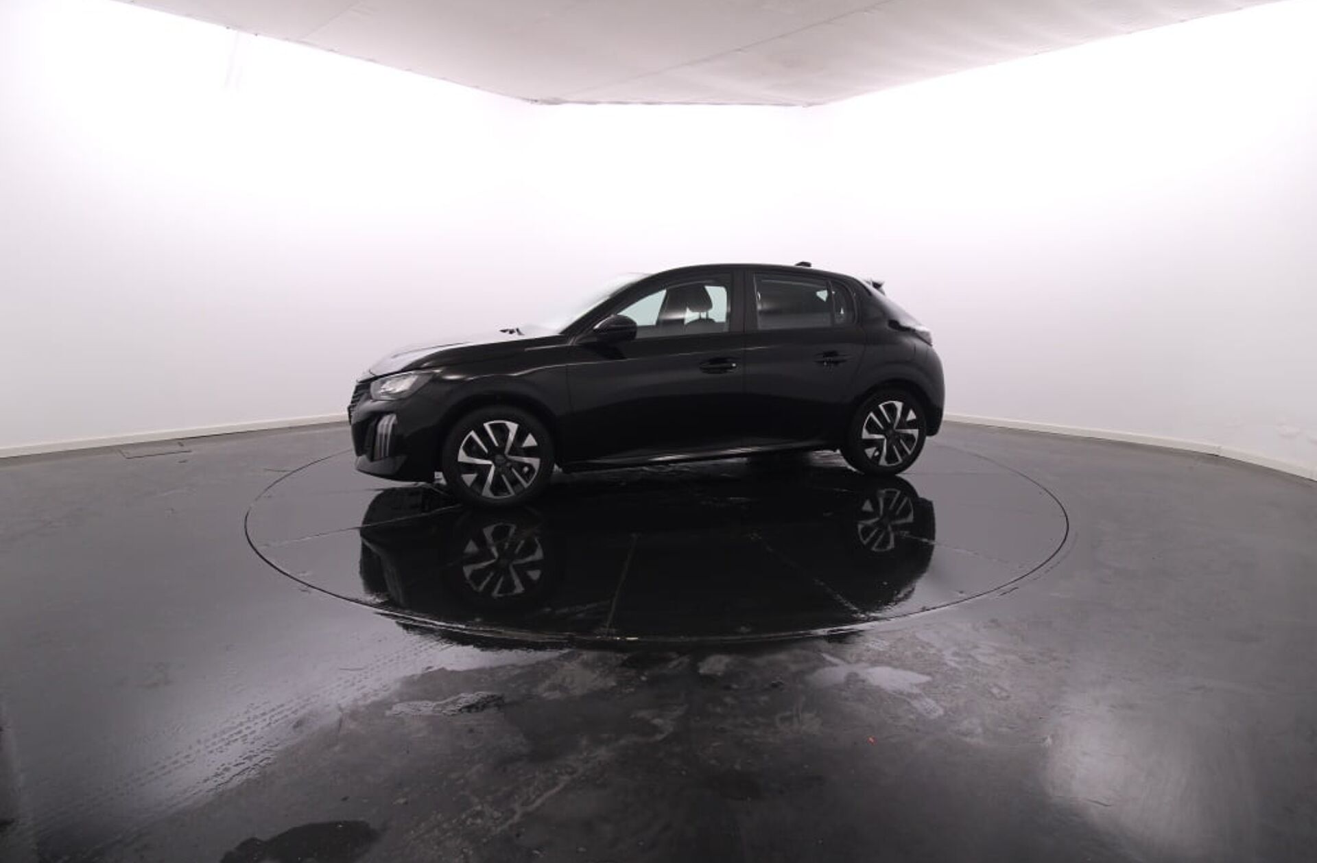 PEUGEOT 208 1.2 PureTech Active