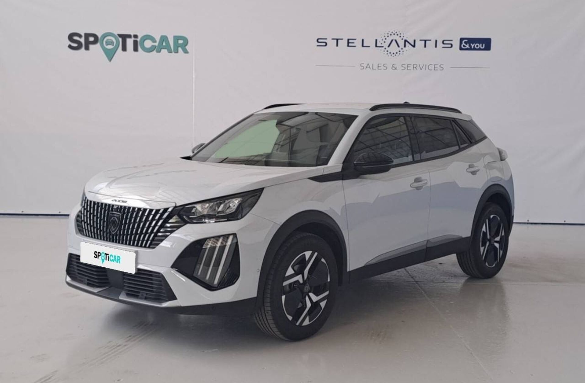 PEUGEOT 2008 1.2 PureTech   EAT8 Allure