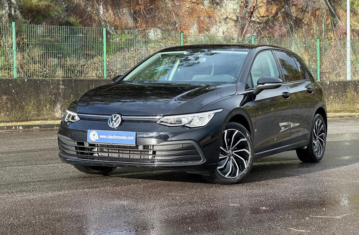 VOLKSWAGEN Golf 1.0 TSI Life