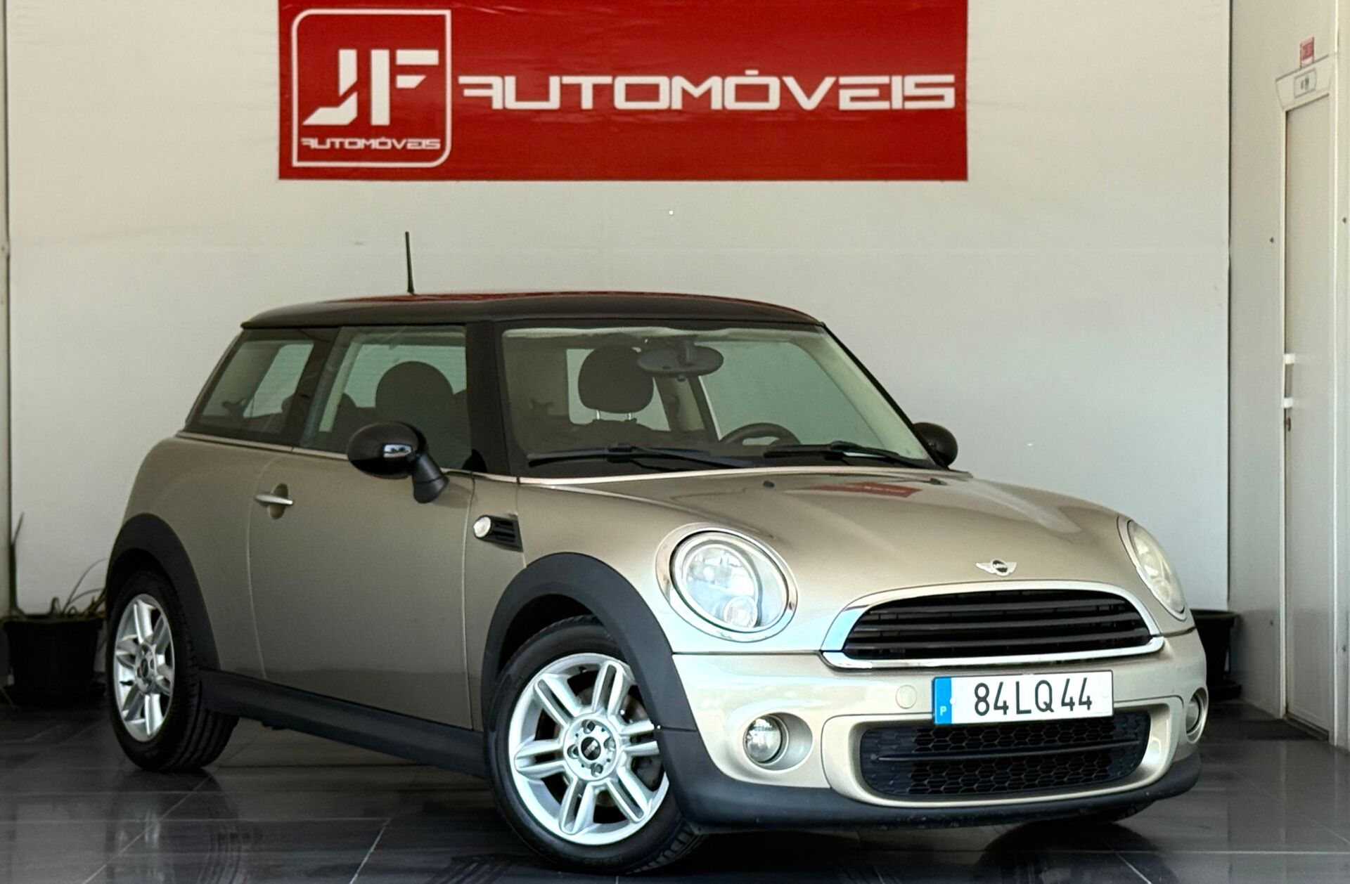 MINI Mini One D