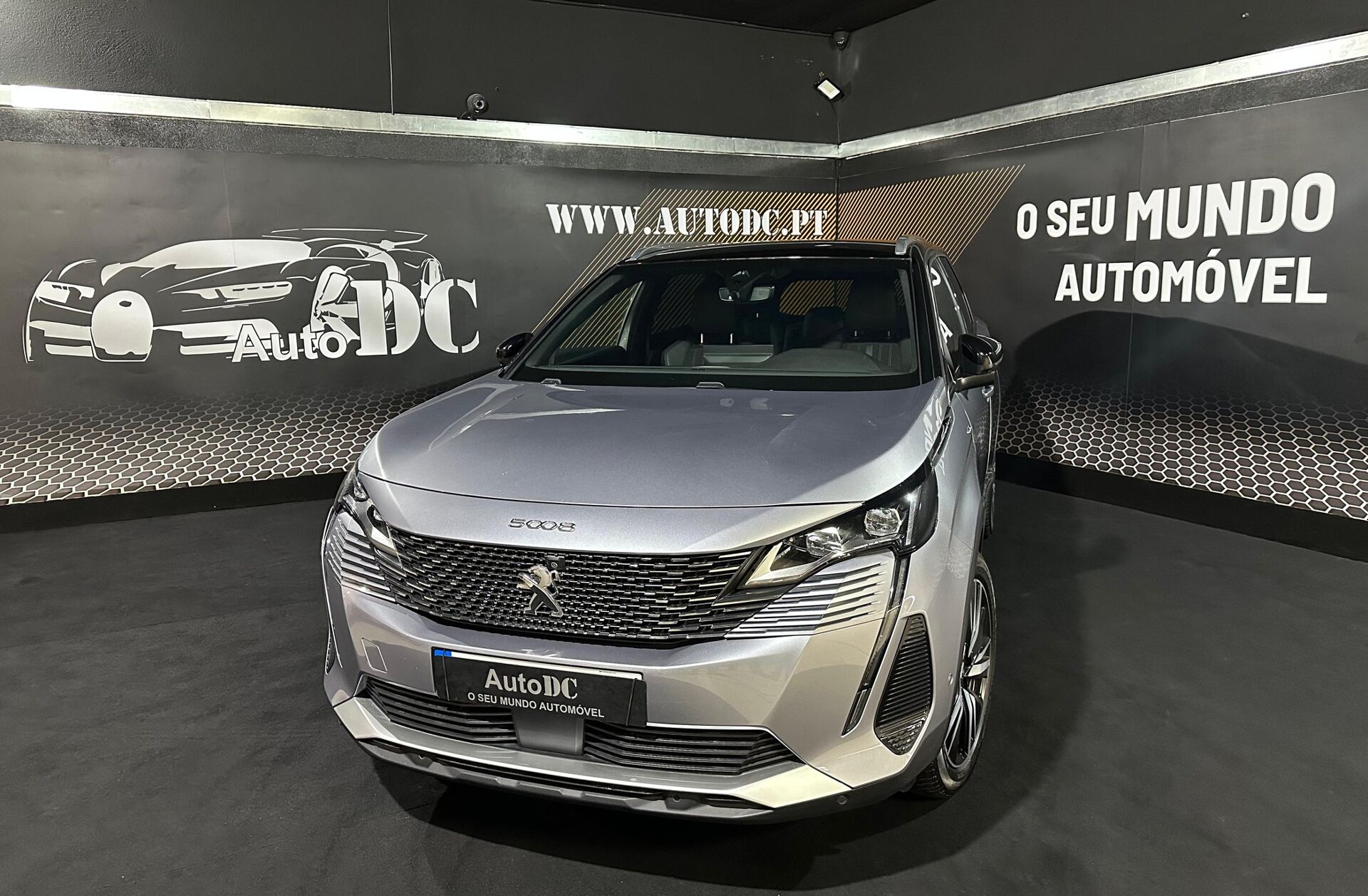 PEUGEOT 5008 1.5 BlueHDi GT EAT8