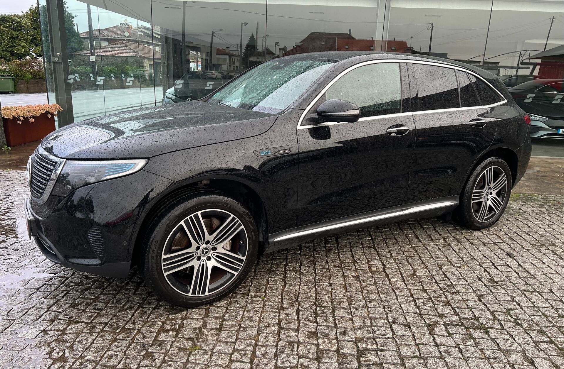 MERCEDES EQC 400 4Matic