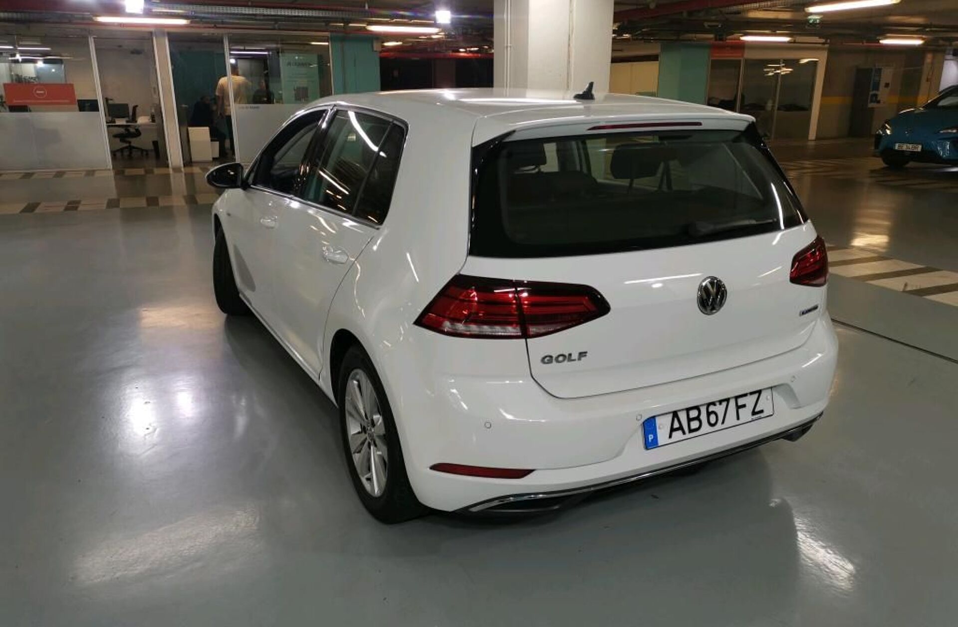 VOLKSWAGEN Golf 1.0 TSI Life