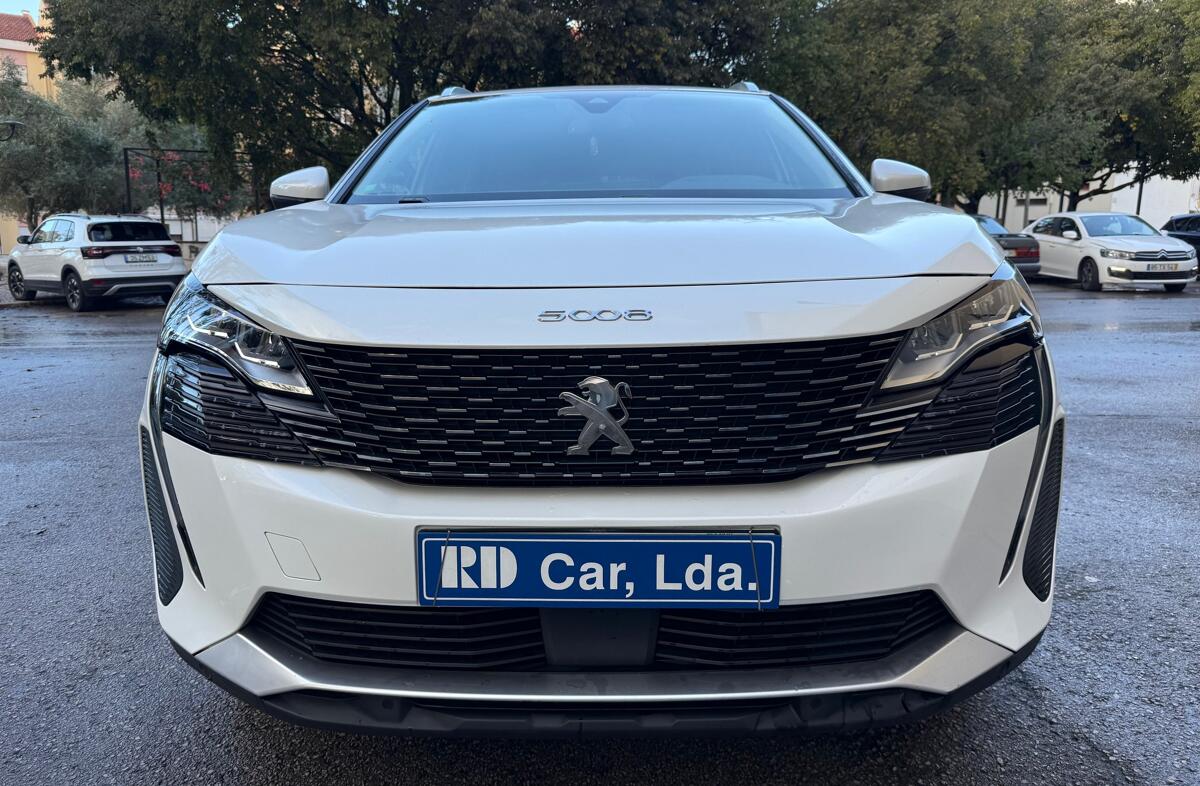 PEUGEOT 5008 2.0 BlueHDi Allure Pack EAT8