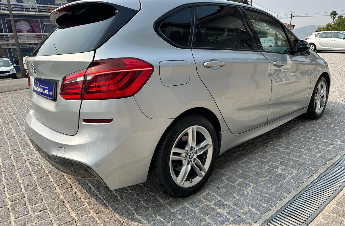 BMW Serie-2 216 d Pack M