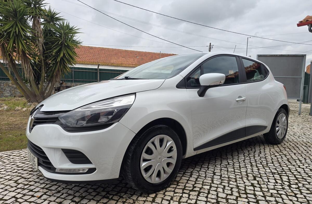 RENAULT Clio 1.5 dCi Zen