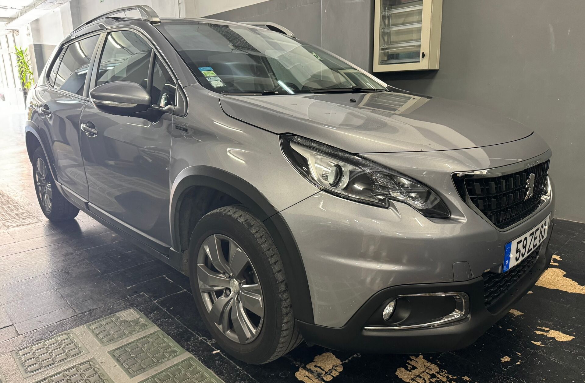 PEUGEOT 2008 1.5 BlueHDi Signature