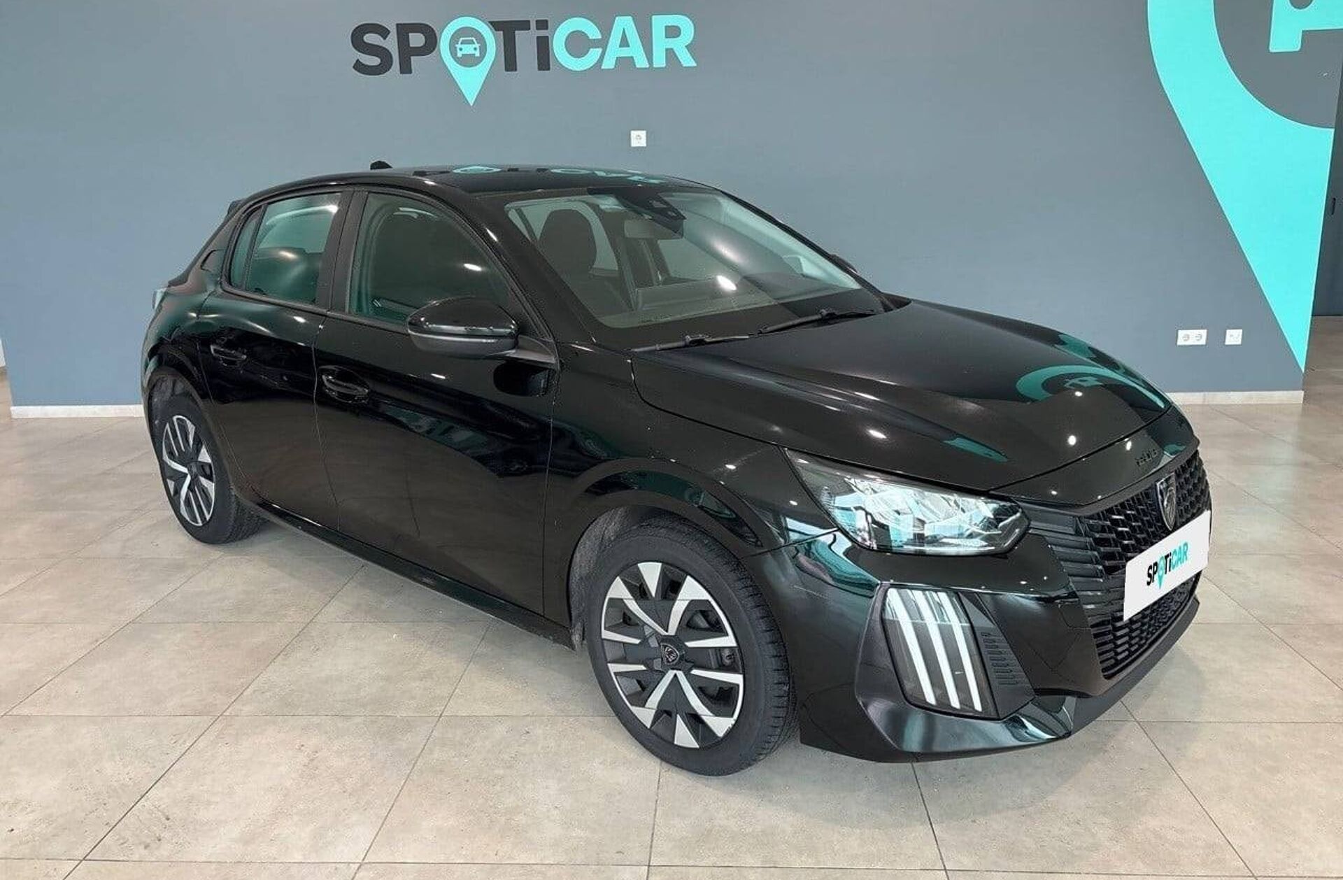 PEUGEOT 208 1.2 PureTech Active