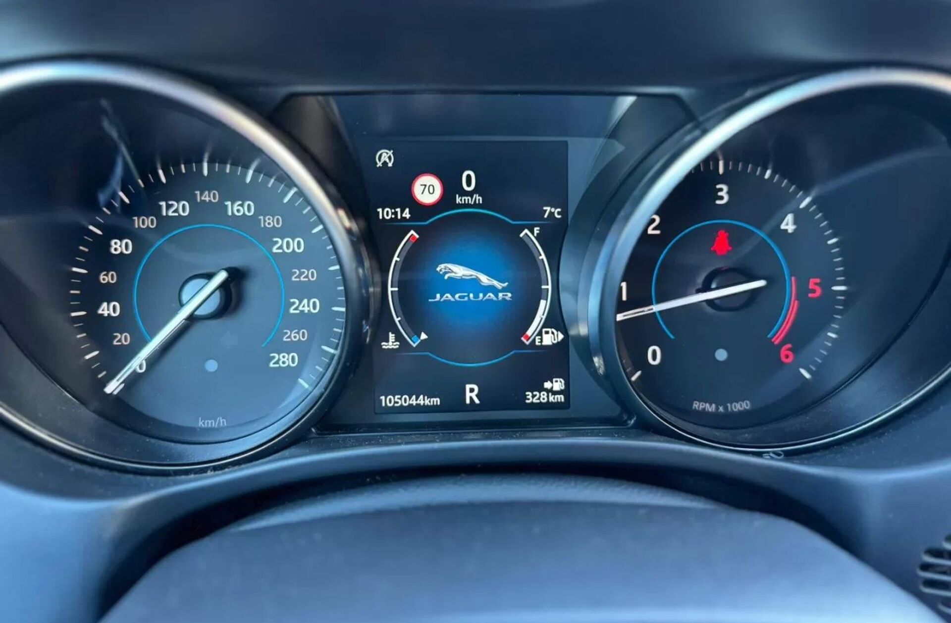 JAGUAR XE 2.0 D Prestige Aut.