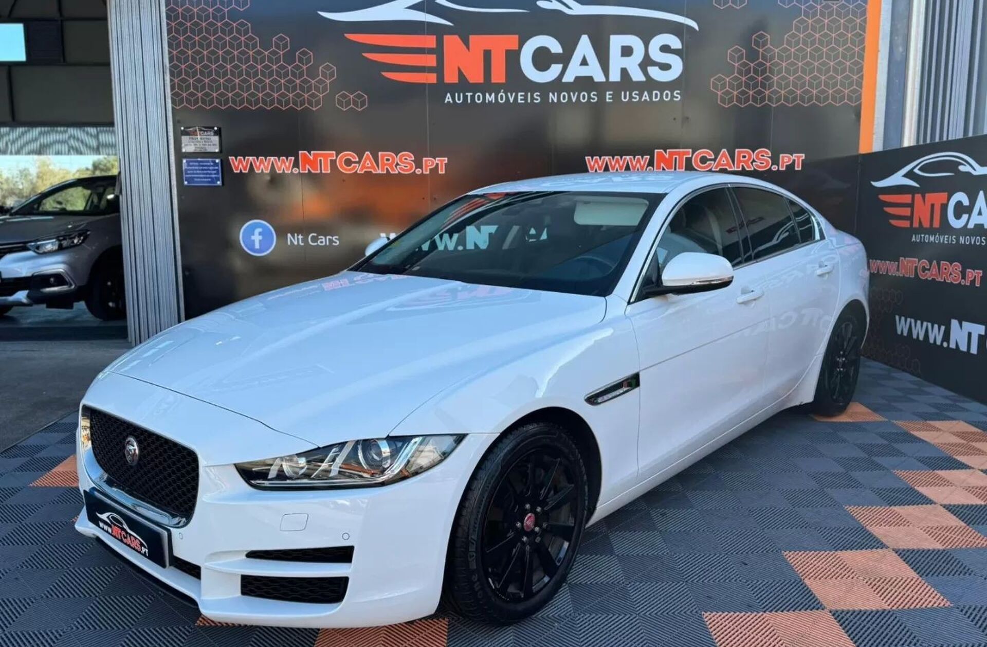 JAGUAR XE 2.0 D Prestige Aut.