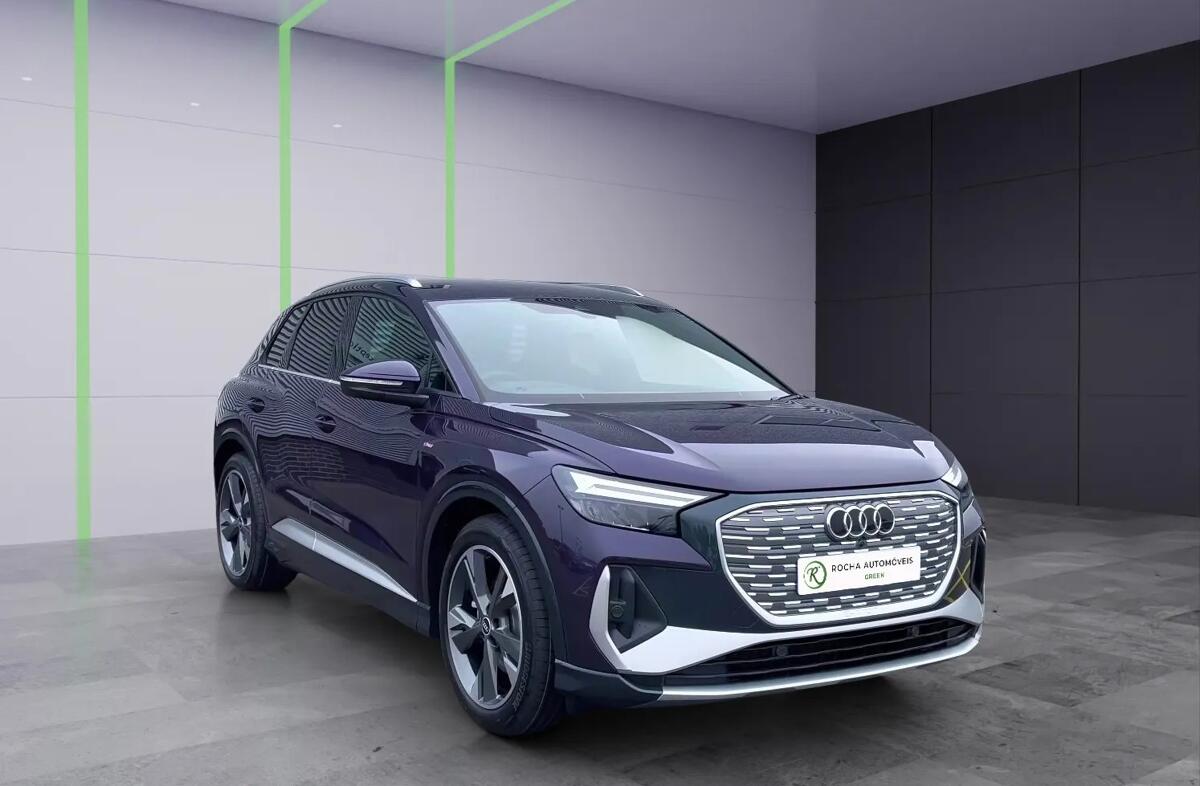AUDI Q4 45 quattro 82 kWh