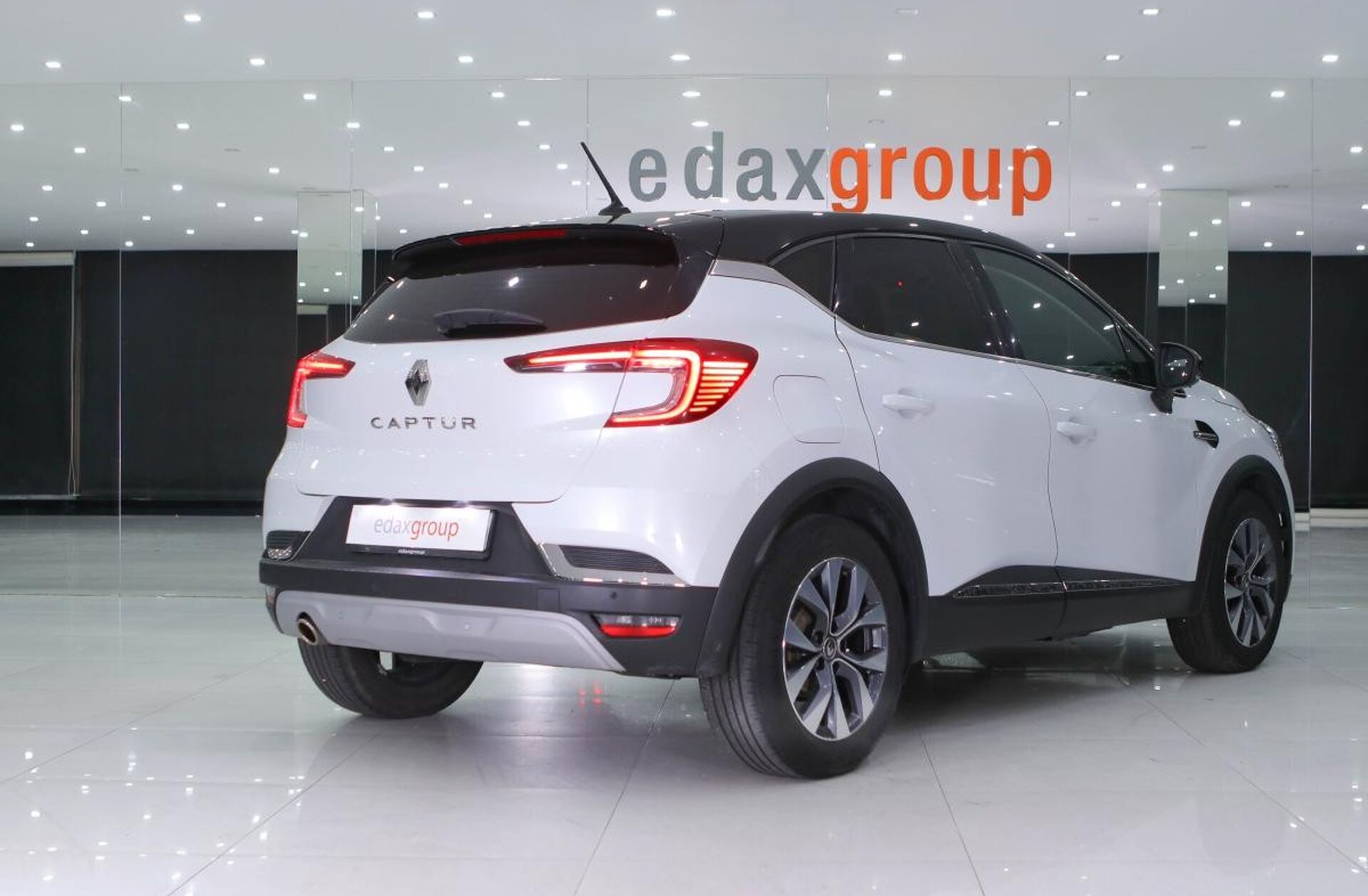 RENAULT Captur 1.0 TCe Exclusive