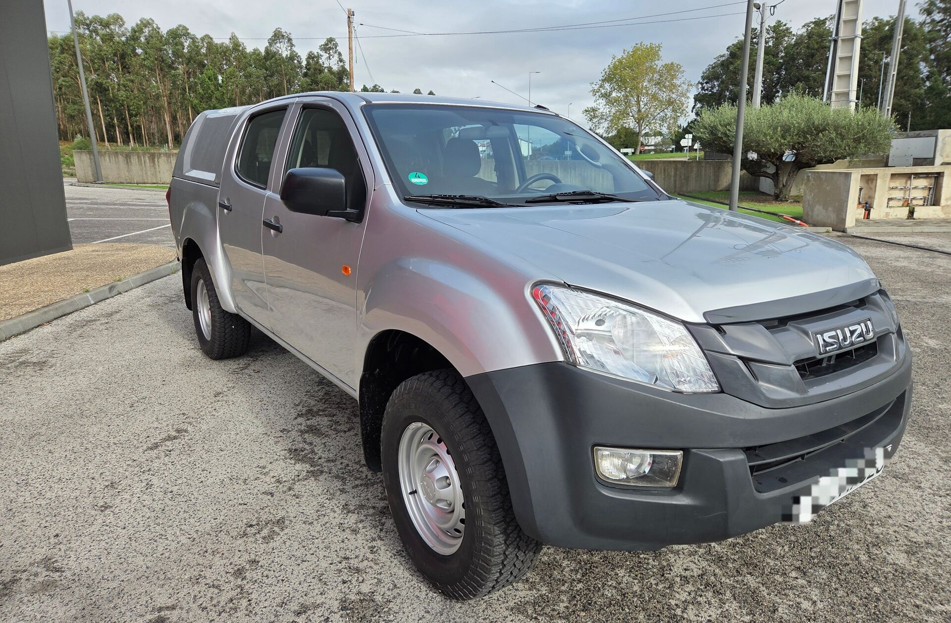 ISUZU D-Max 2.5 DTi CD 4WD L