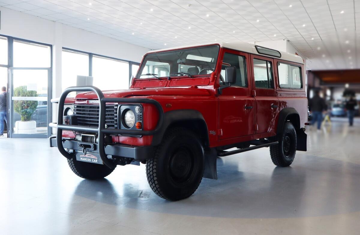LAND ROVER Defender 90 2.5 Td5 Metal Top