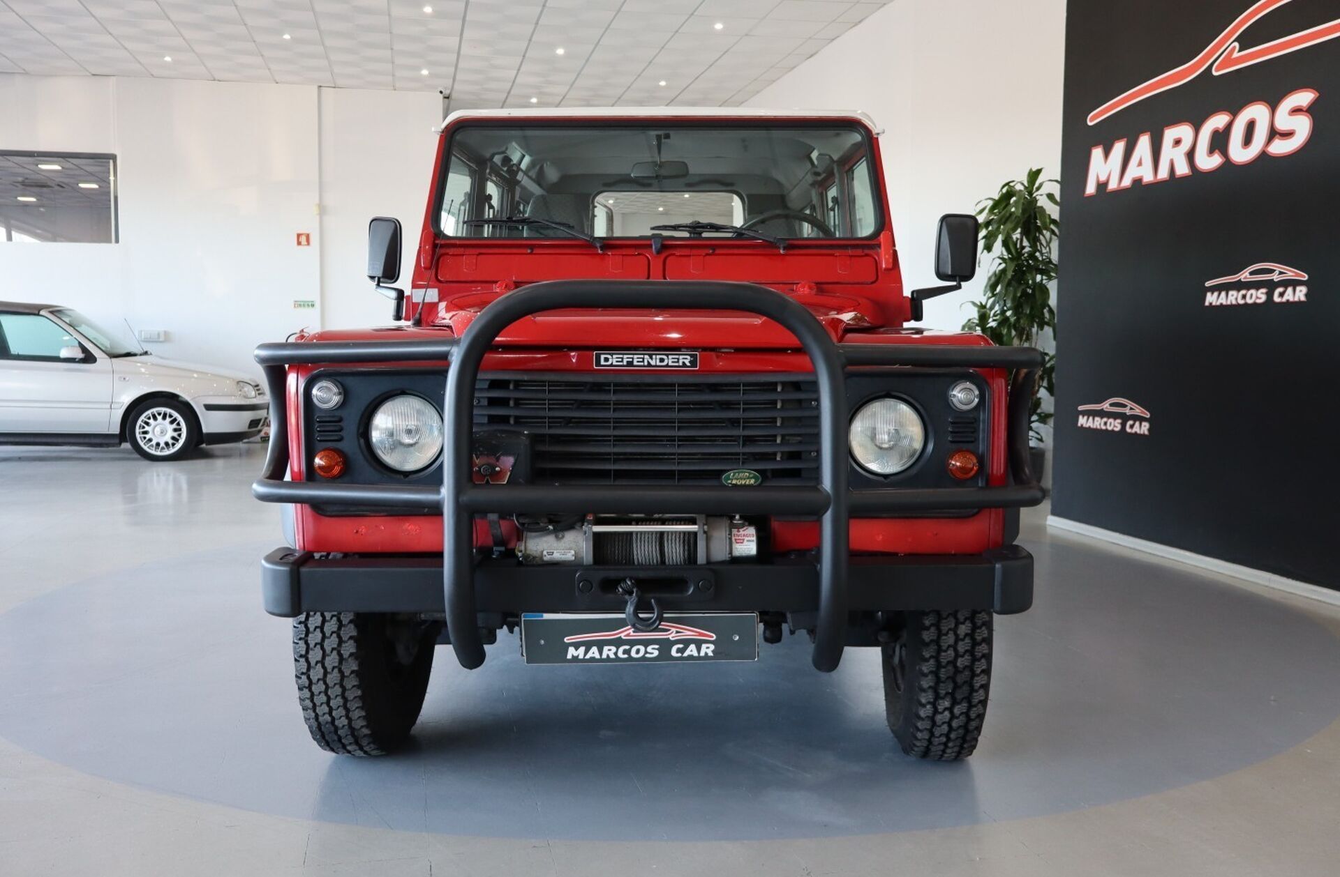 LAND ROVER Defender 90 2.5 Td5 Metal Top