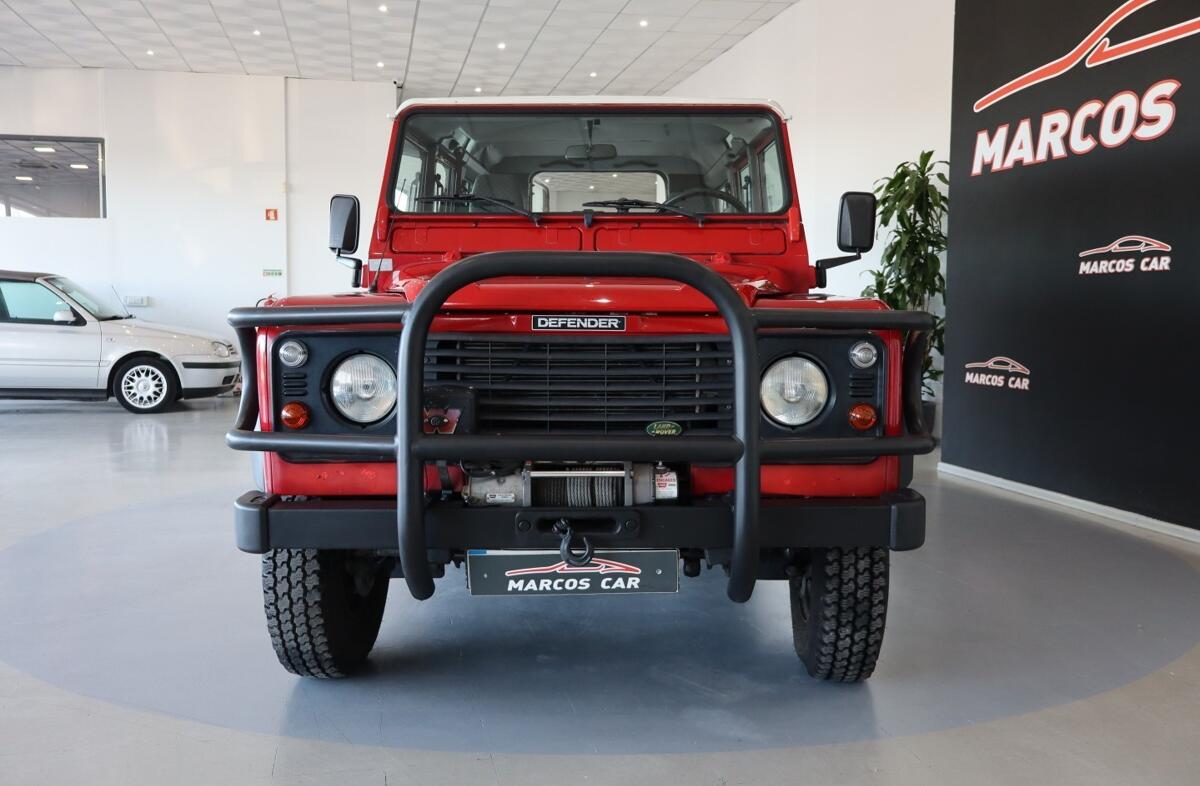 LAND ROVER Defender 90 2.5 Td5 Metal Top