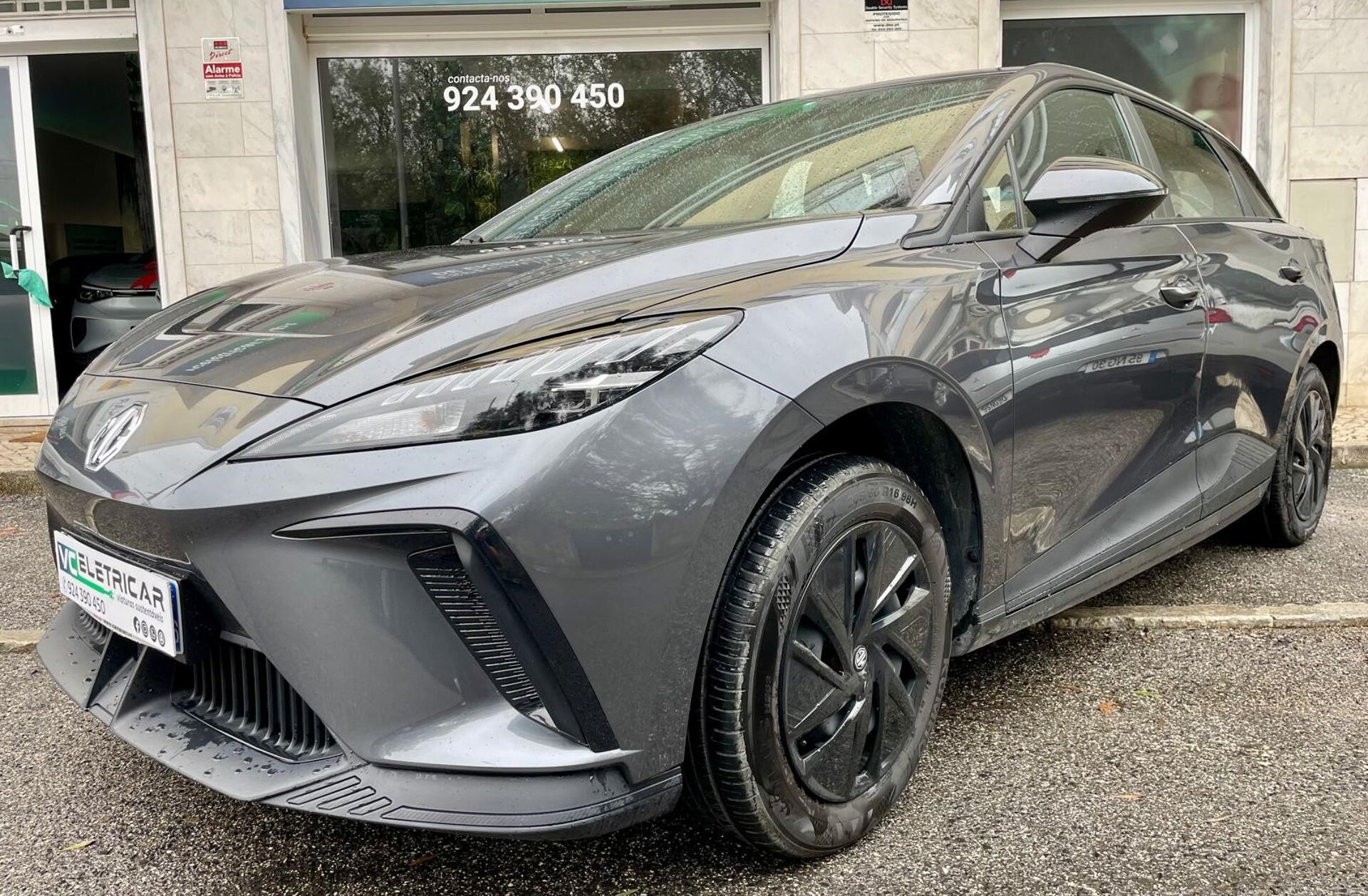 MG MG4 51 kWh Standard