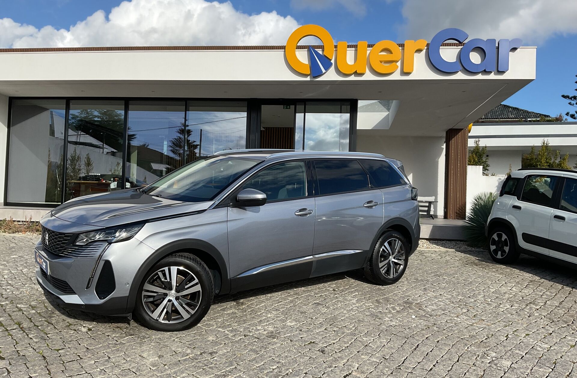 PEUGEOT 5008 1.5 BlueHDi Allure Pack EAT8