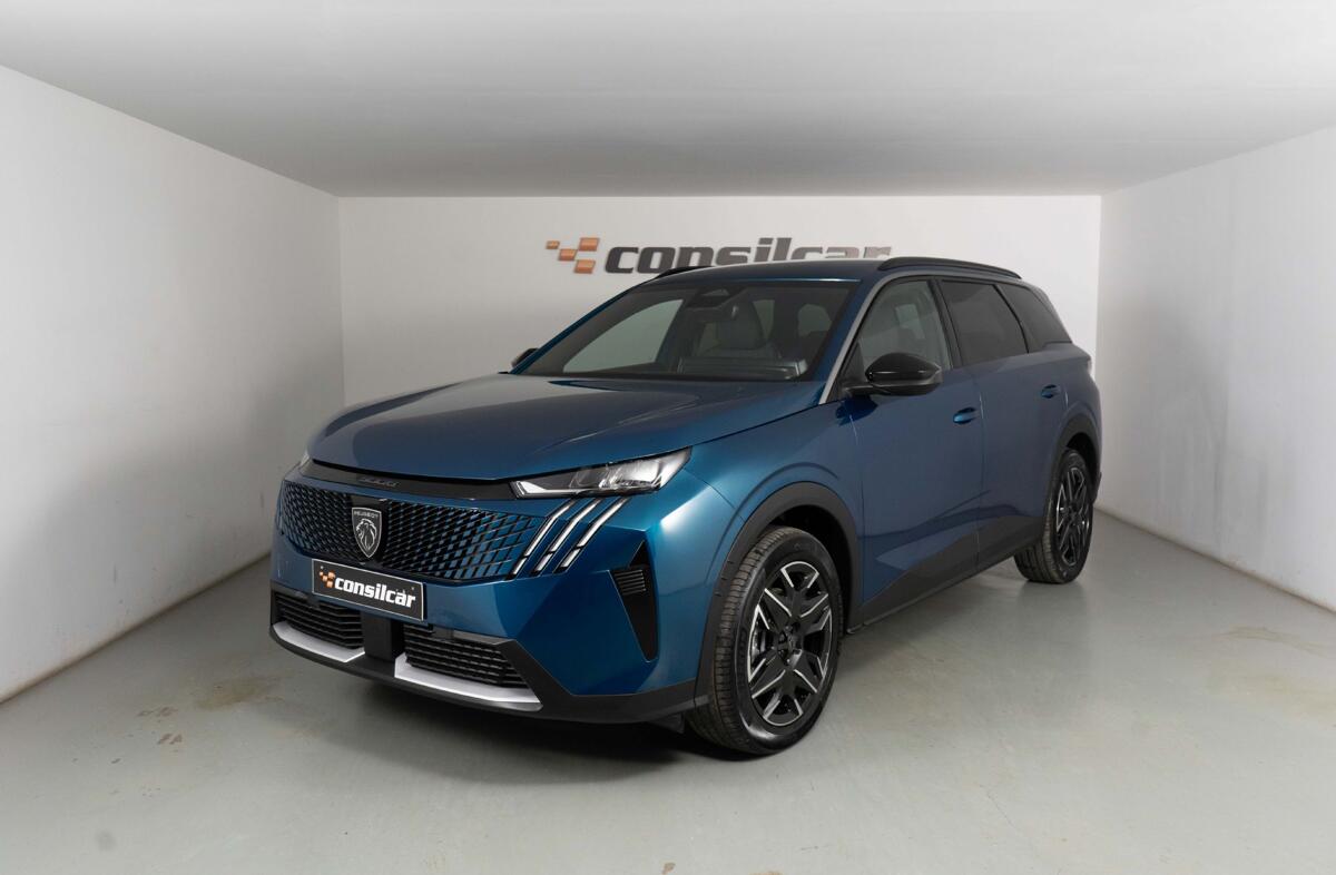 PEUGEOT 5008 1.2 Hybrid Allure e-DCS6