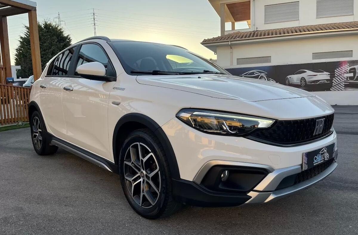 FIAT Tipo 1.0 GSE T3 City Cross