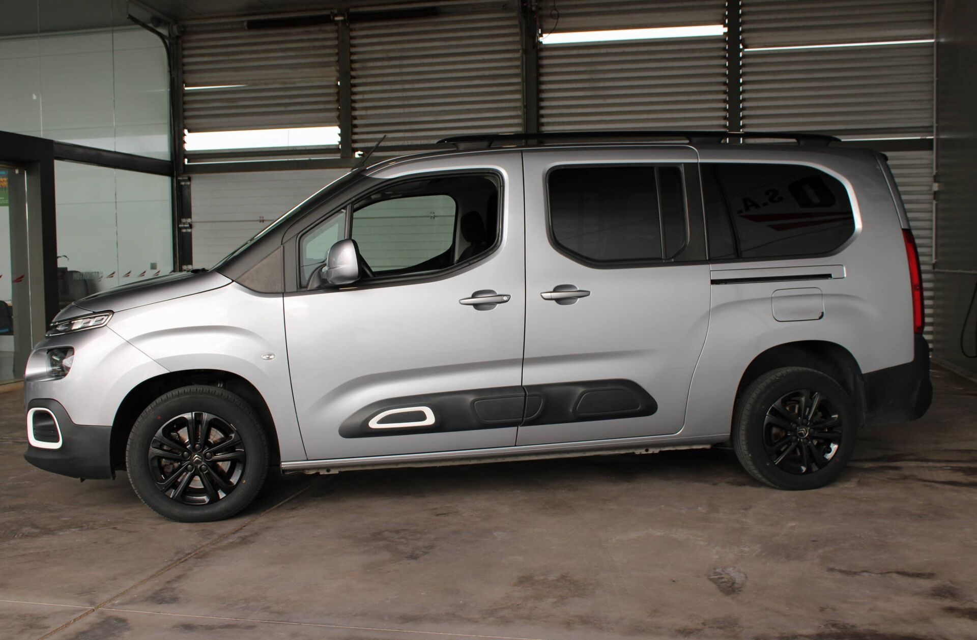 CITROEN Berlingo 1.5 BlueHDi XL Shine
