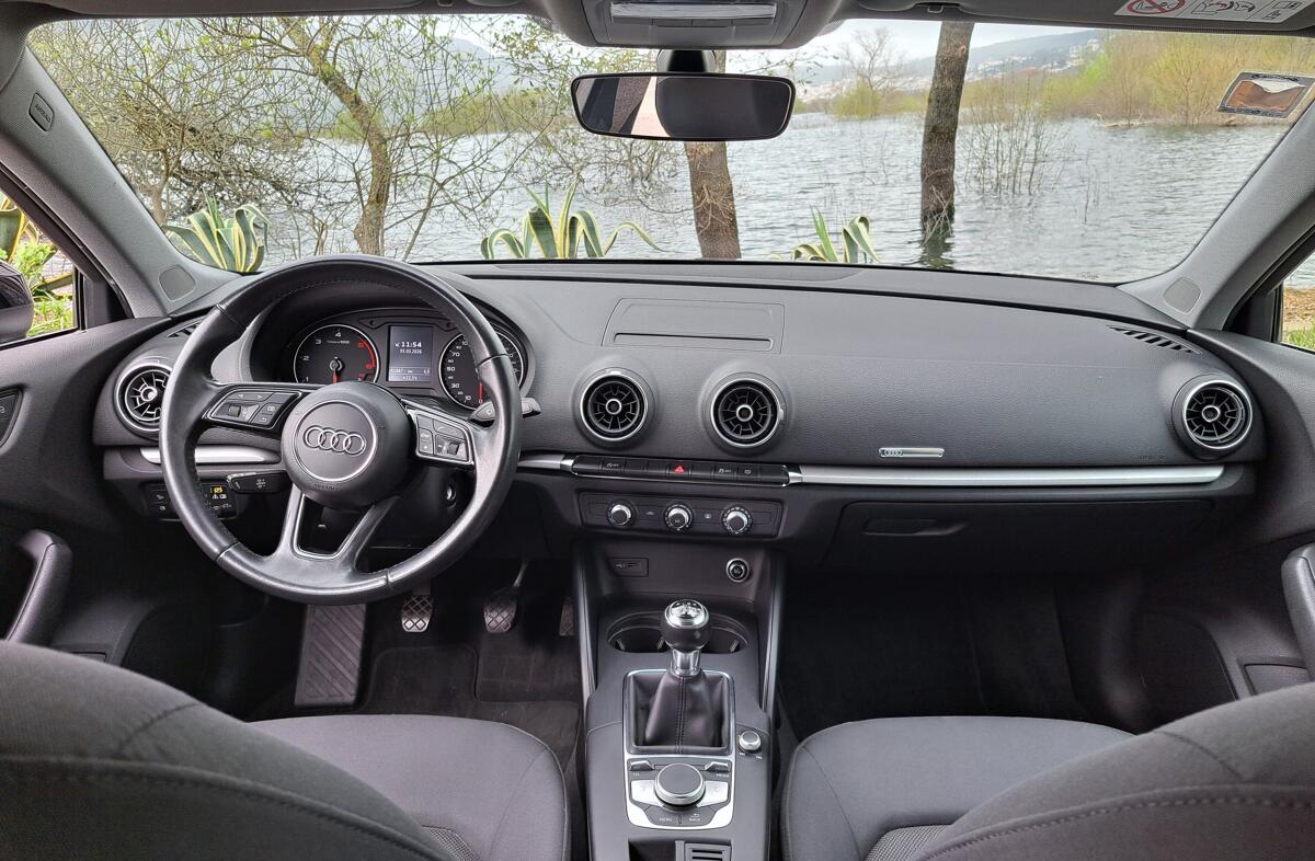 AUDI A3 30 TDI Sport