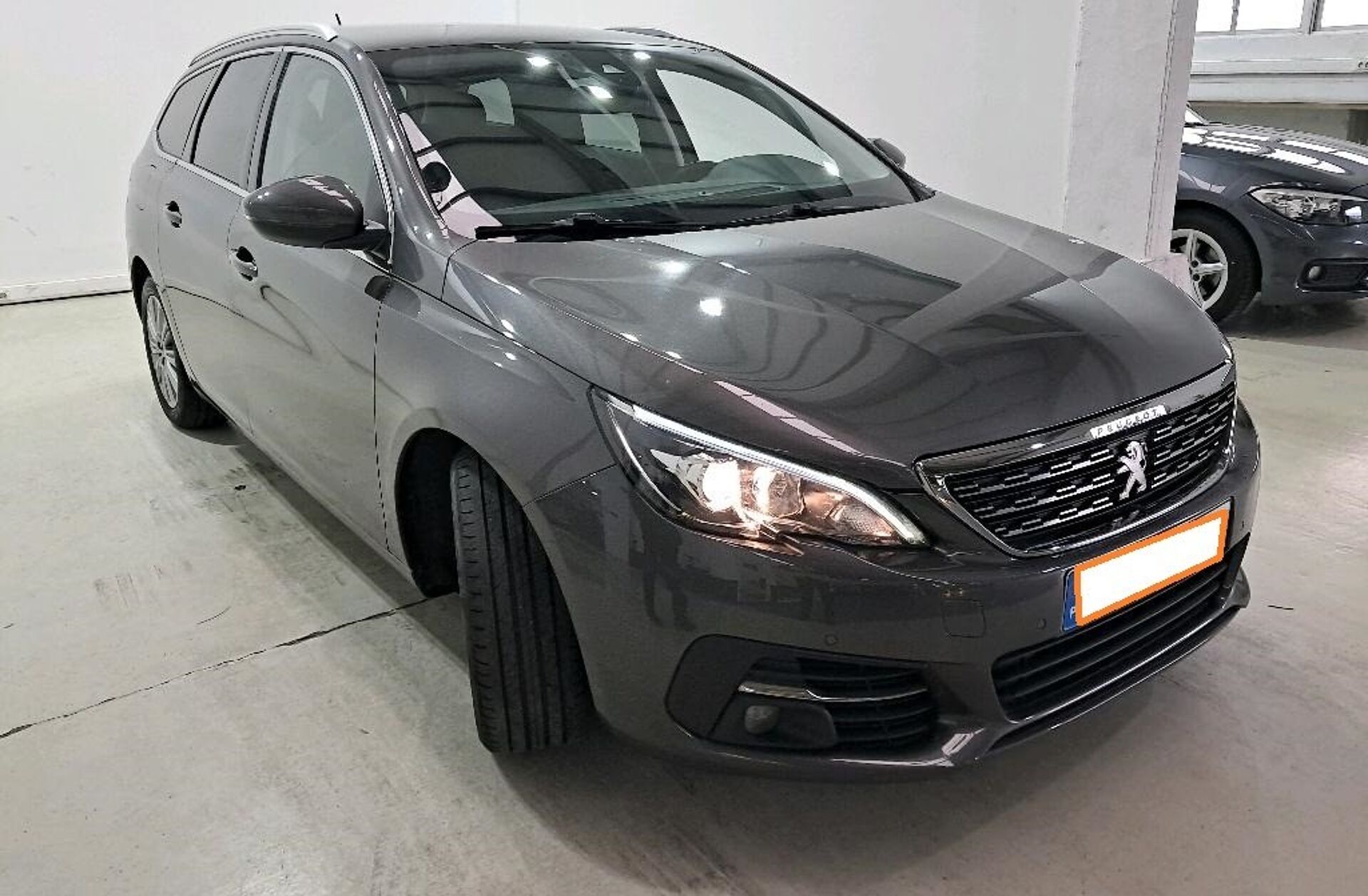 PEUGEOT 308 SW 1.2 PureTech Allure EAT8