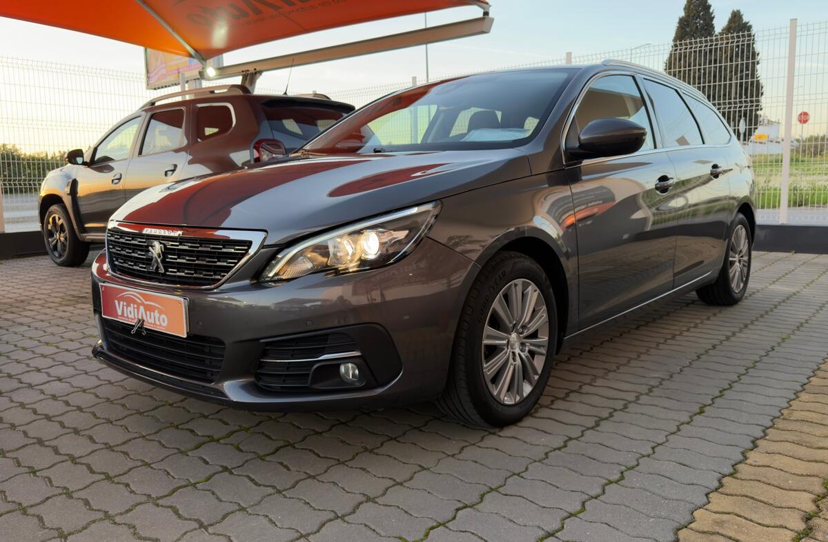 PEUGEOT 308 SW 1.2 PureTech Allure EAT8