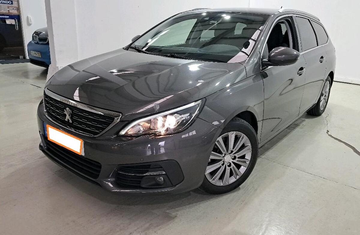 PEUGEOT 308 SW 1.2 PureTech Allure EAT8