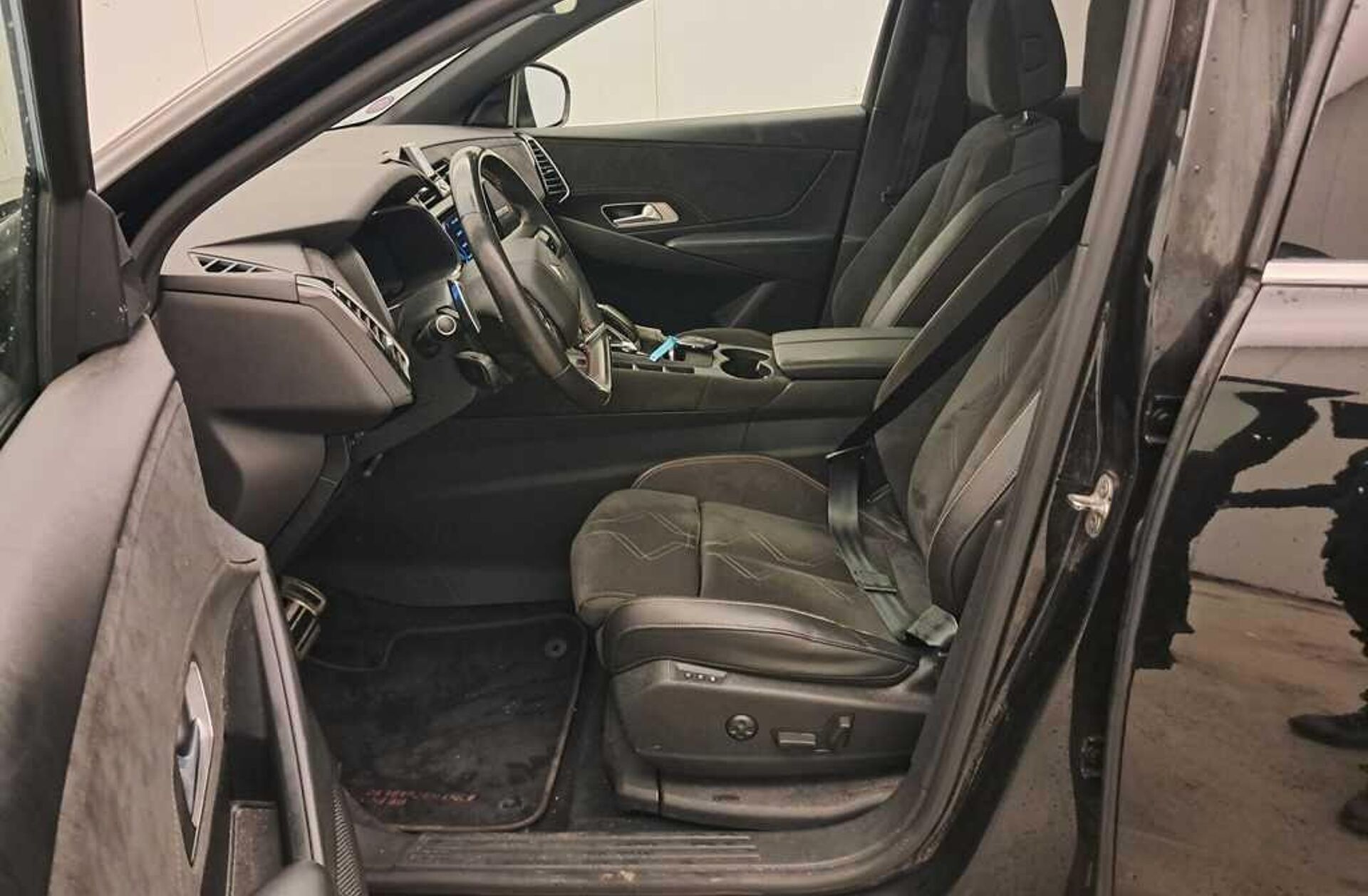 DS DS 7 CB 1.5 BlueHDi Bastille EAT8