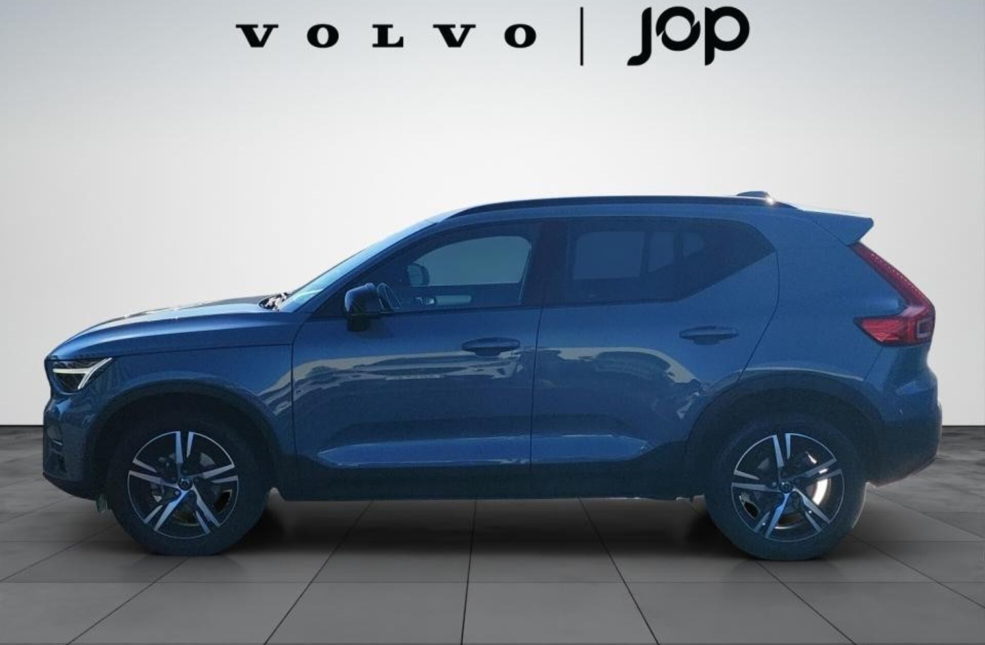 VOLVO XC40 1.5 T2 Plus Dark Auto
