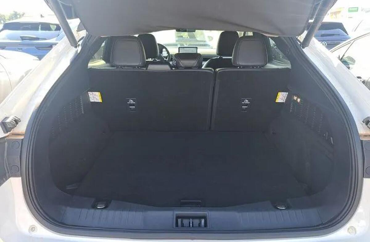 FORD Mustang Mach-E Standard