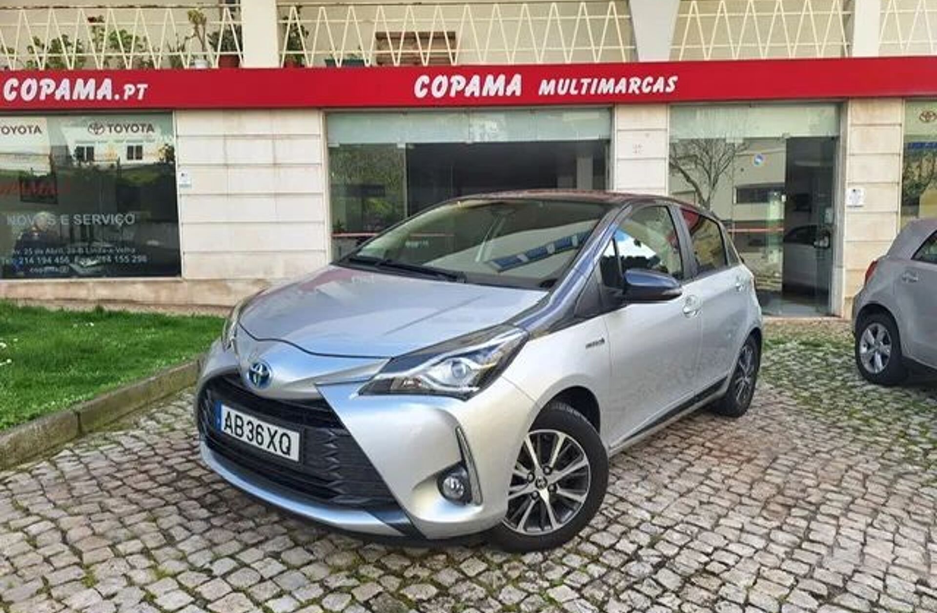 TOYOTA Yaris 1.5 HSD Exclusive+P.Luxury