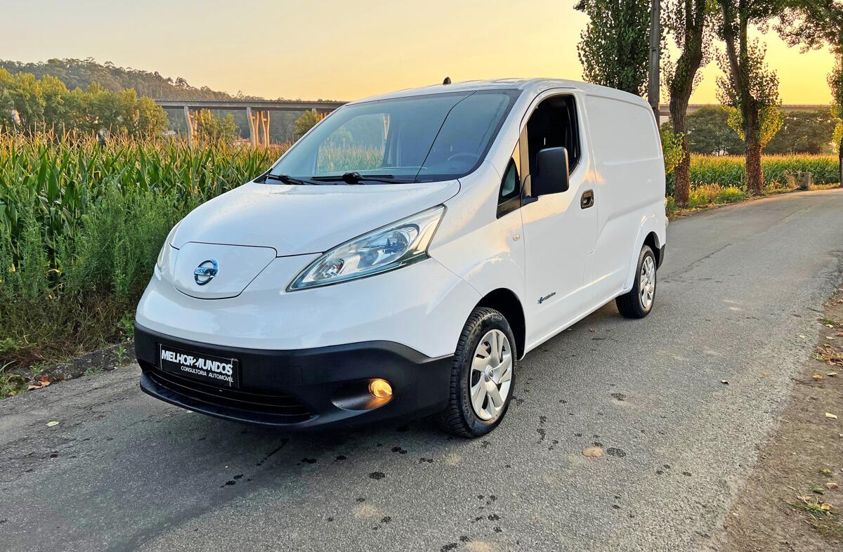 NISSAN NV200 e- 5L Basic