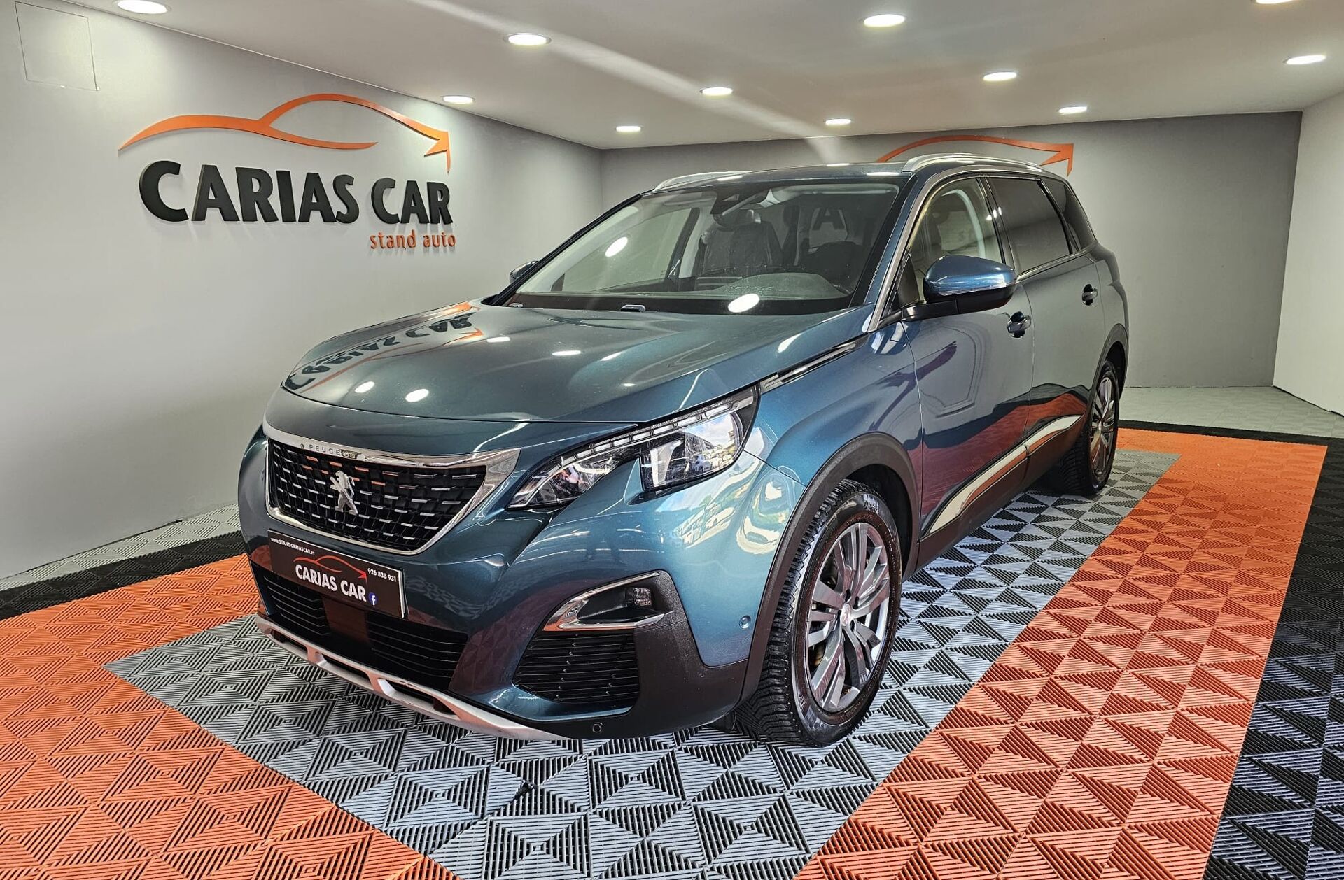 PEUGEOT 5008 1.5 BlueHDi Allure EAT8