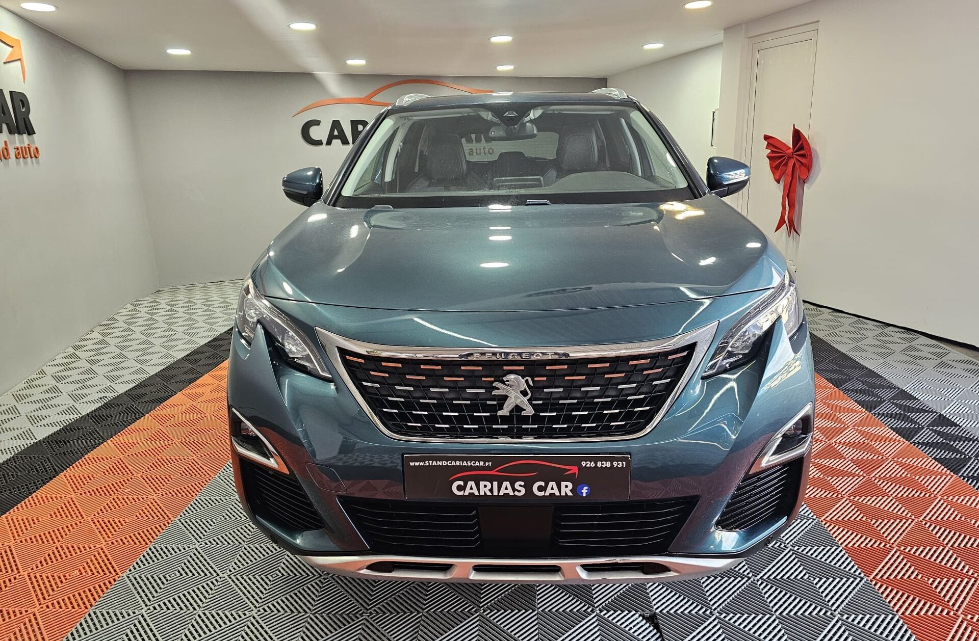 PEUGEOT 5008 1.5 BlueHDi Allure EAT8