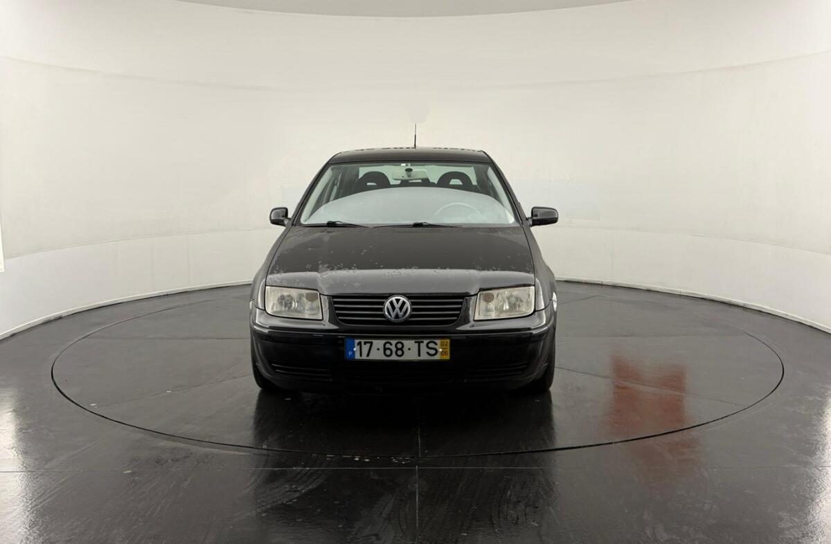 VOLKSWAGEN Bora 1.9 TDi Highline