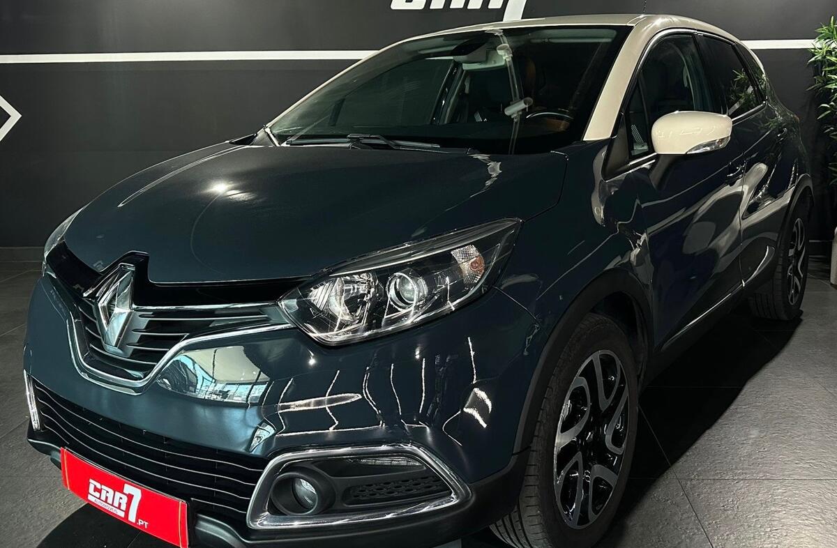 RENAULT Captur 0.9 TCE Sport