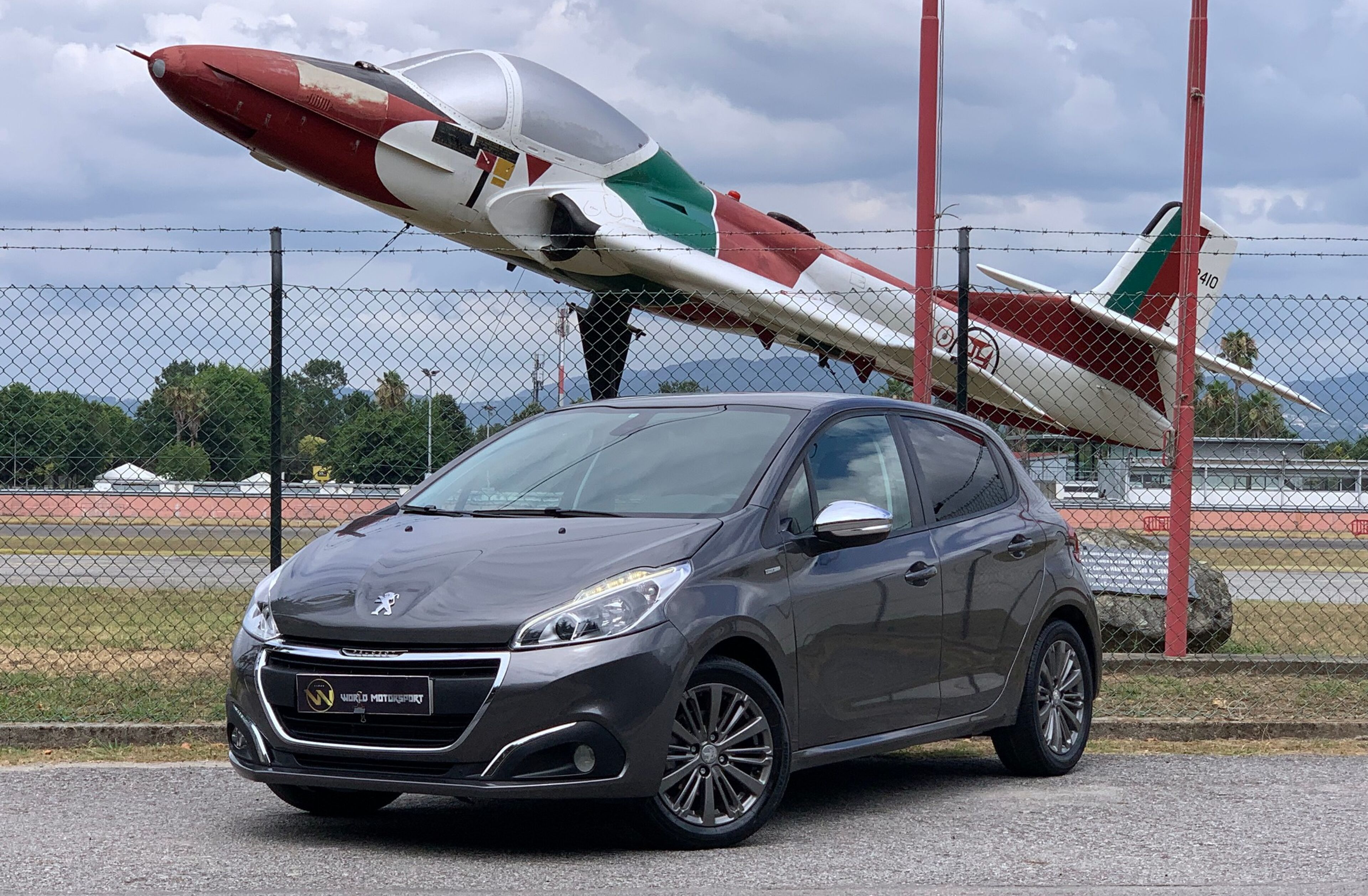 PEUGEOT 208 1.6 BlueHDi Allure