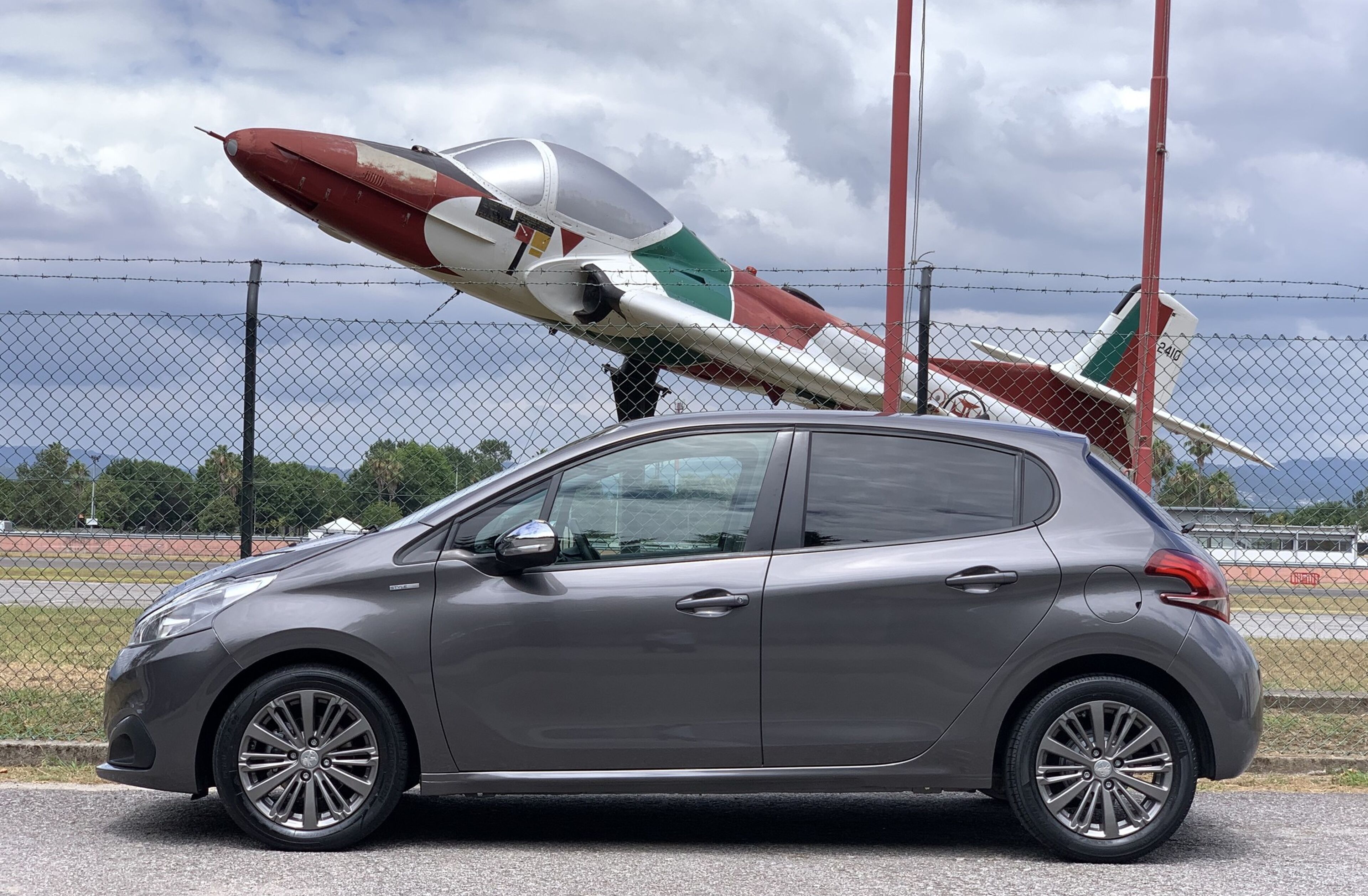 PEUGEOT 208 1.6 BlueHDi Allure