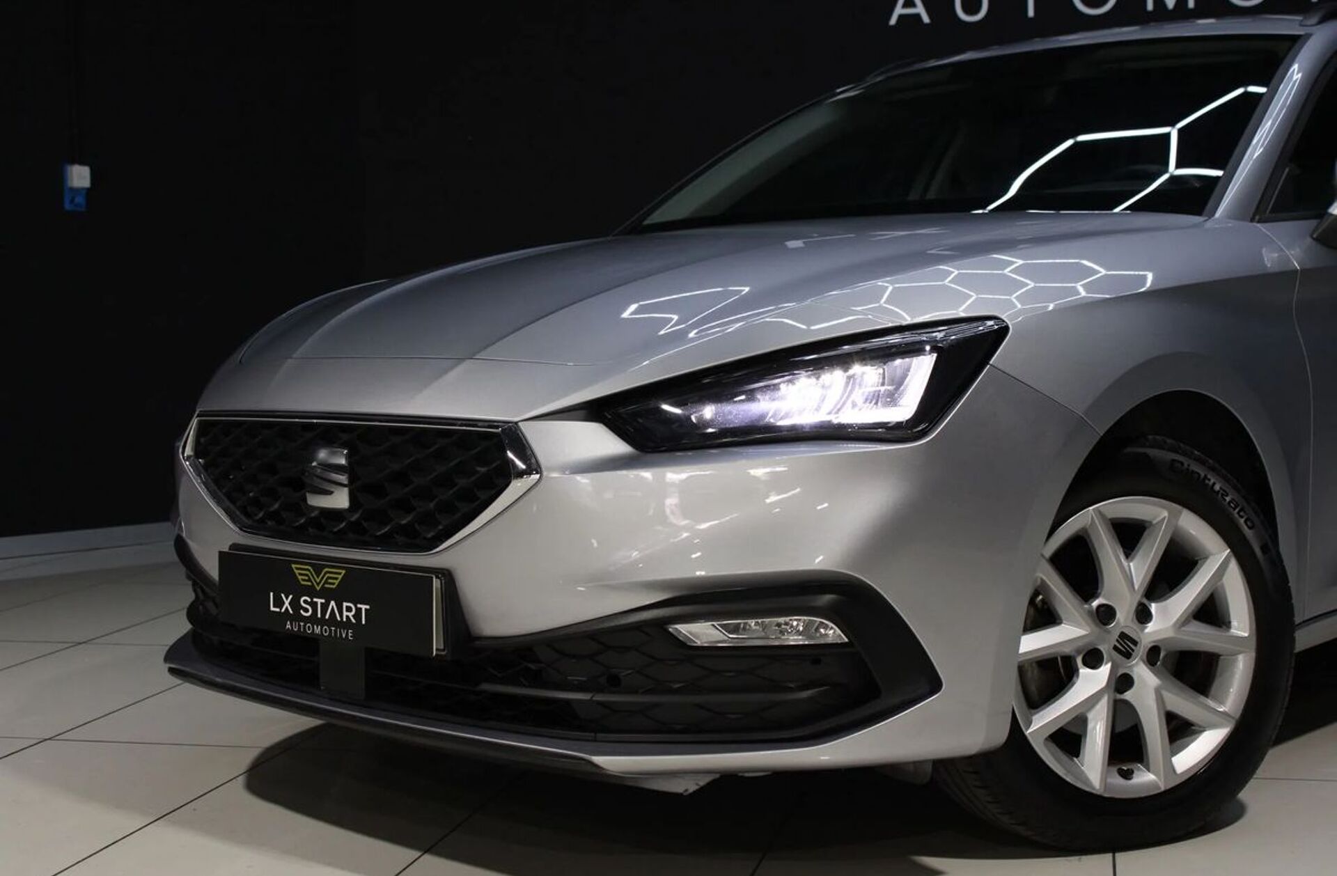 SEAT Leon ST 1.0 eTSI Xcellence DSG