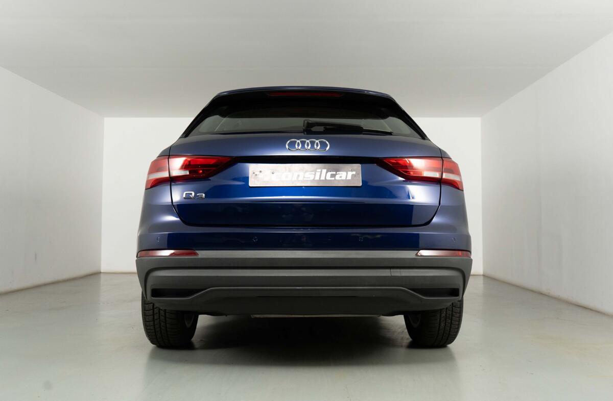 AUDI Q3 45 TFSIe S tronic