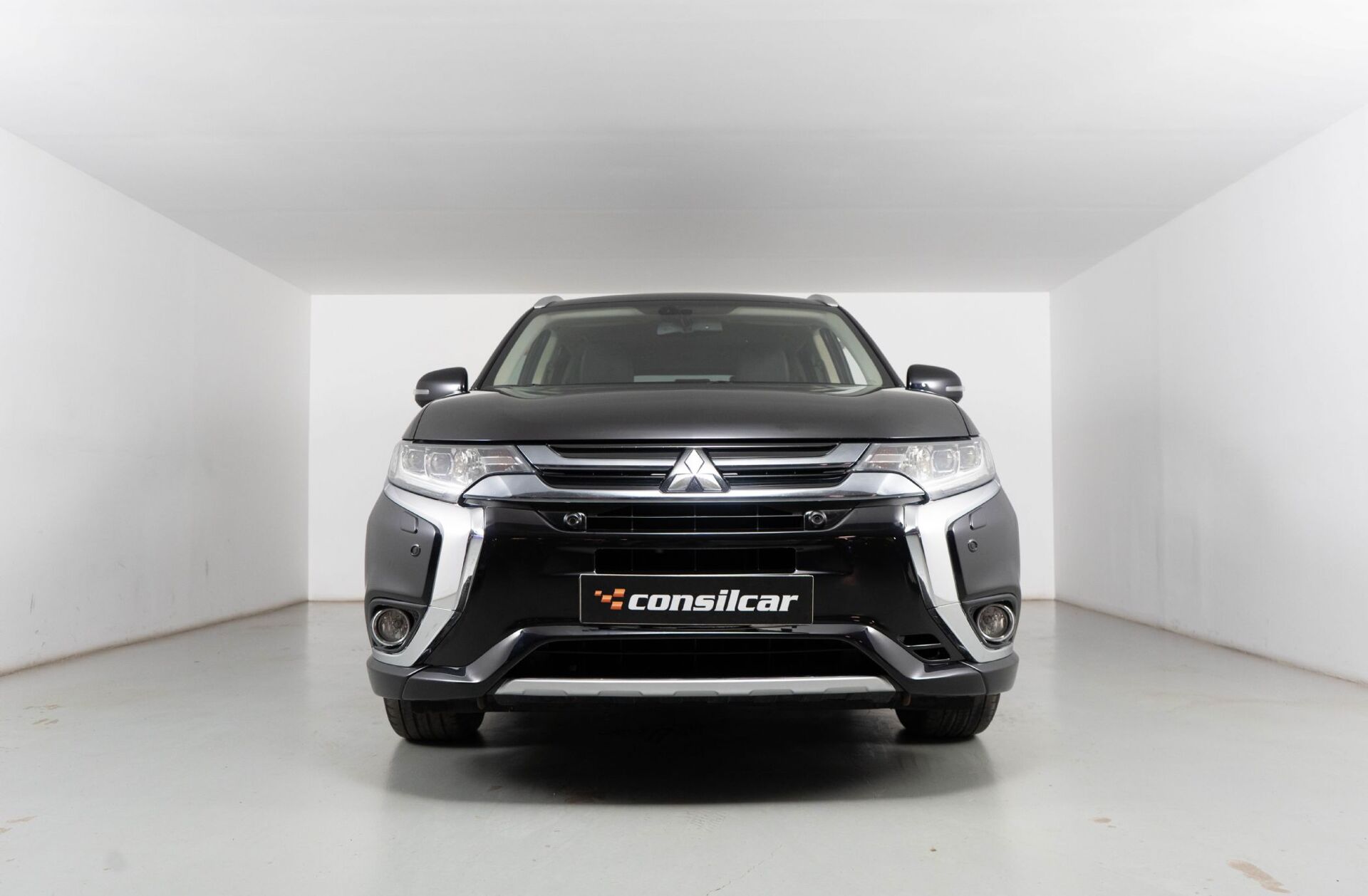 MITSUBISHI Outlander 2.0 PHEV Intense Navi