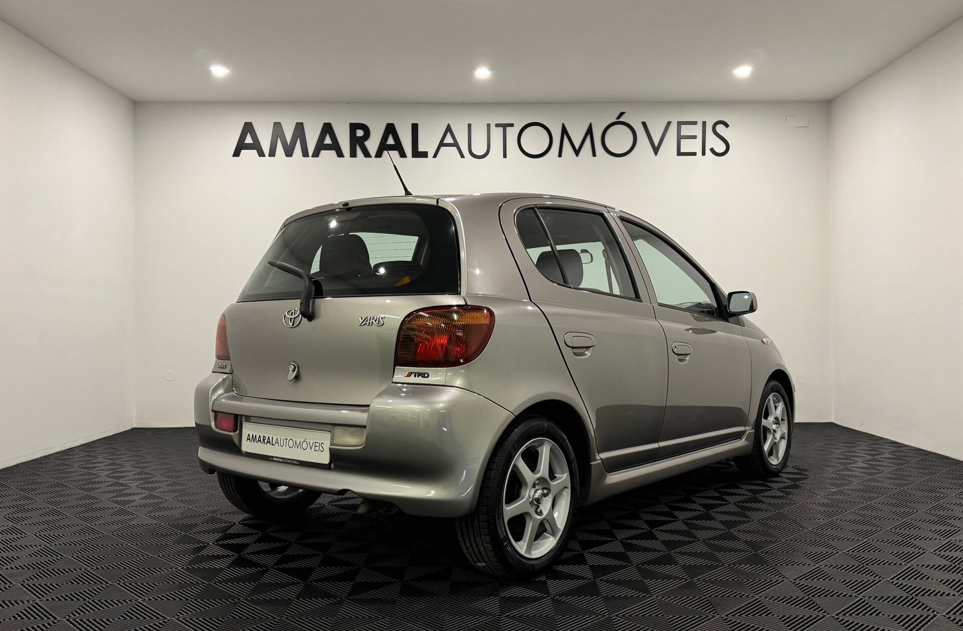 TOYOTA Yaris 1.5 T Sport AC