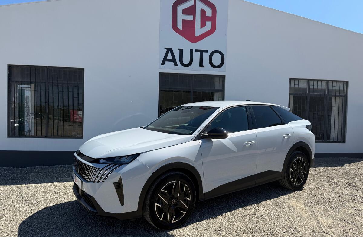 PEUGEOT 3008 1.2 Hybrid Allure e-DCS6