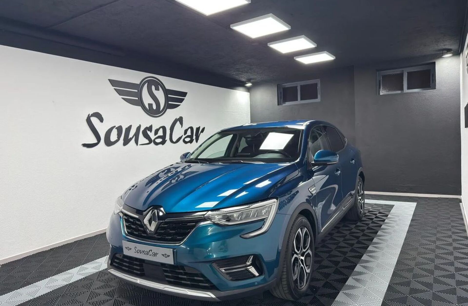 RENAULT Arkana 1.6 E-Tech Intens