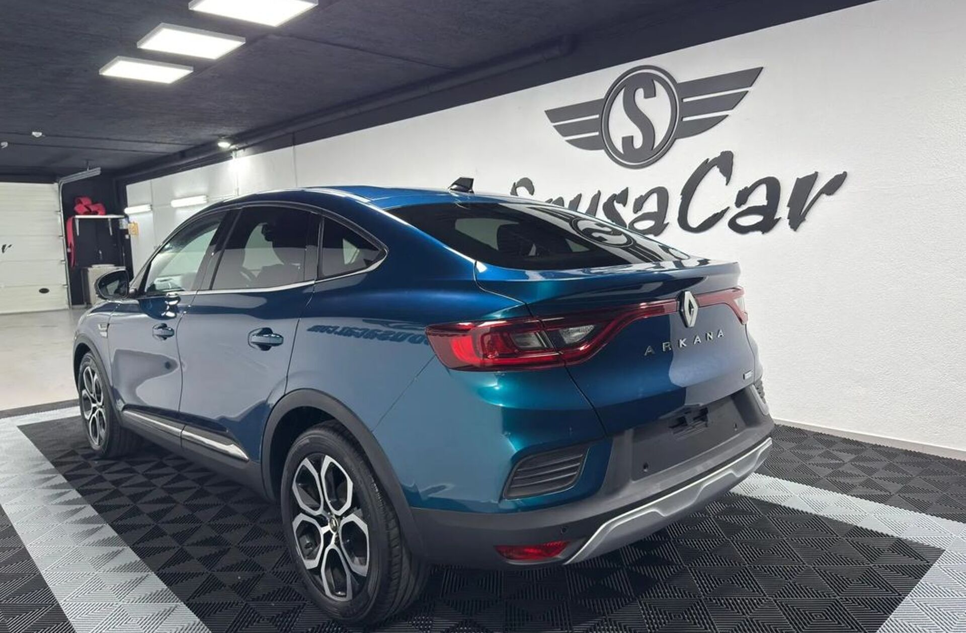 RENAULT Arkana 1.6 E-Tech Intens